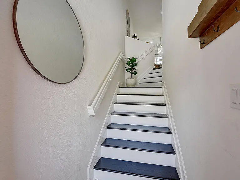 525 Bayfront Dr — Photo 12