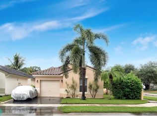 18498 NW 21st St, Pembroke Pines, FL 33029
