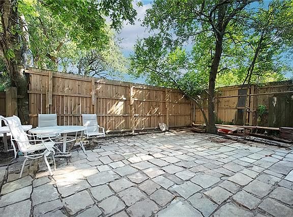 4th image of 715 Webster St #2
