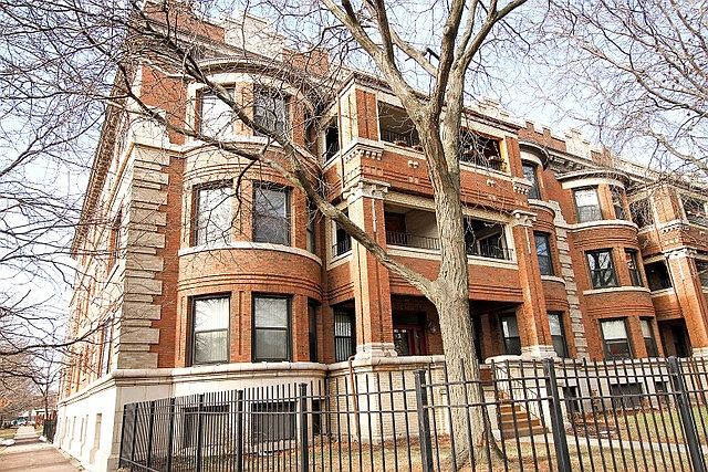 1st image of 5052 S Drexel Blvd #B