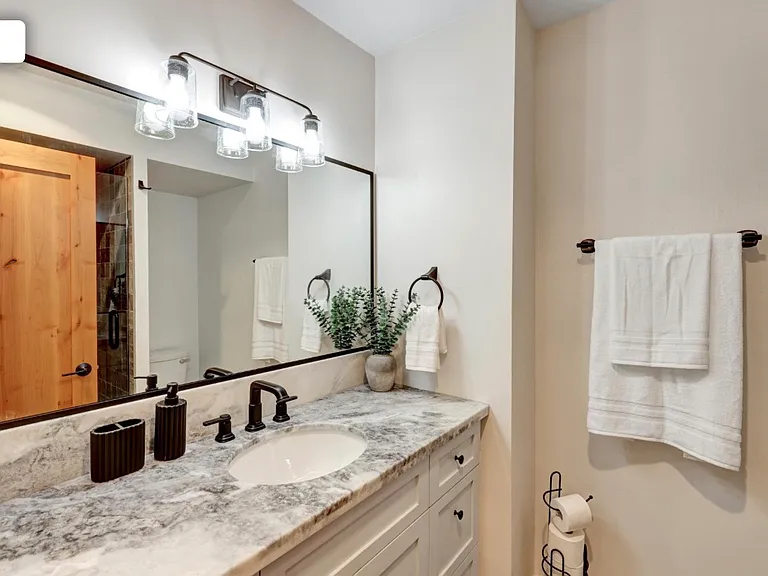 2715 Camino Del Mar — Photo 35
