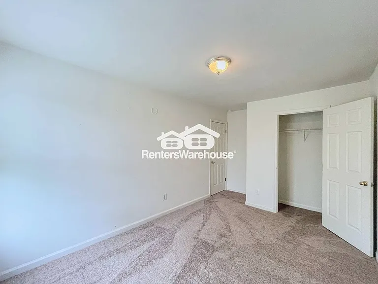 5623 Rivermill Cir — Photo 24