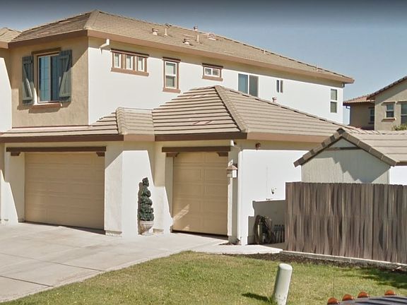 3rd image of 1021 Park Stream Dr