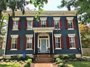 54 Park St, Bordentown, NJ 08505
