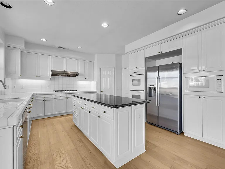 5505 Blue Ridge Dr — Photo 22