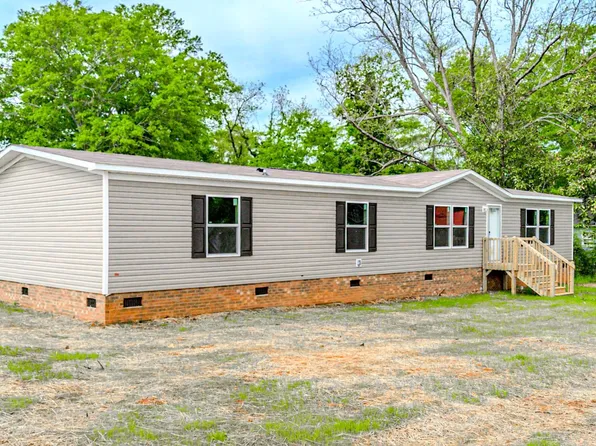 303 Marion Ave, Gaffney, SC 29341