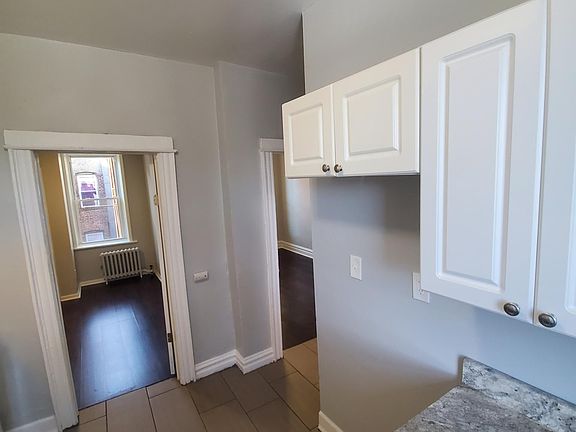 3rd image of 456 Baldwin Ave #C
