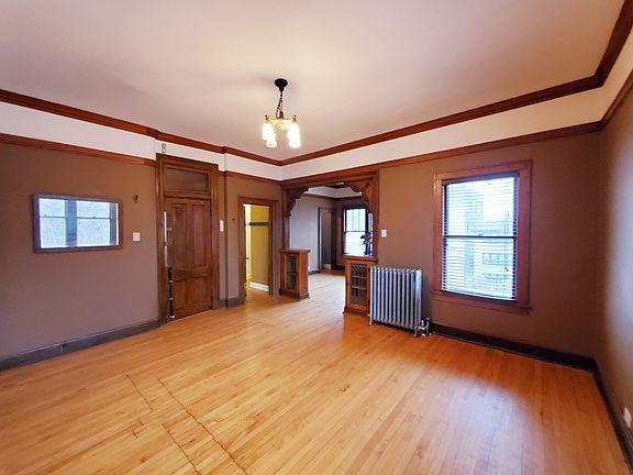 4th image of 2334 N Campbell Ave #2