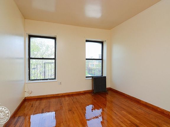 2nd image of 466 Franklin Ave APT 3