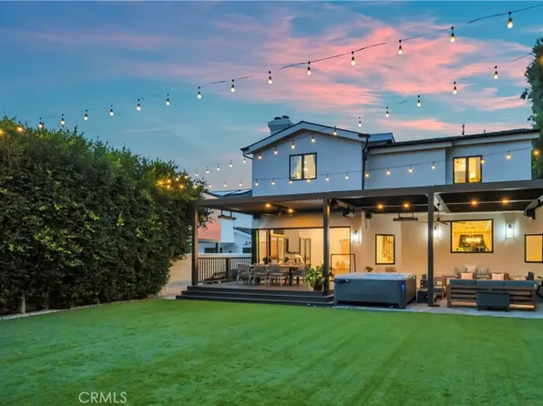 1852 6th St, Manhattan Beach, CA 90266