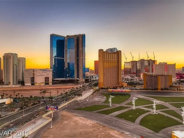 200 W Sahara Ave, Las Vegas, NV