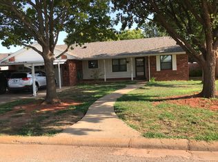 106 W Columbia Ave, Cheyenne, OK 73628