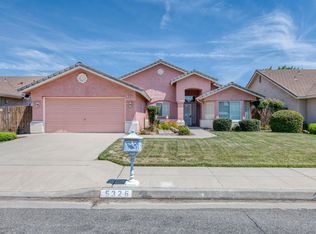 5326 W Fallbrook Ave, Fresno, CA 93722