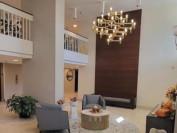 4th image of 2311 Pimmit Dr APT 601