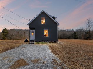60 Pleasant Ln, Estill Springs, TN 37330