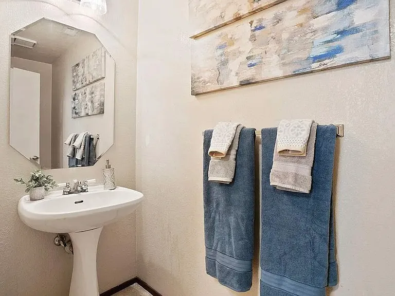 1058 Deer Oak Pl — Photo 5