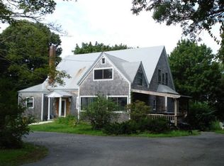 15 Chapel Ave, Monument Beach, MA 02553