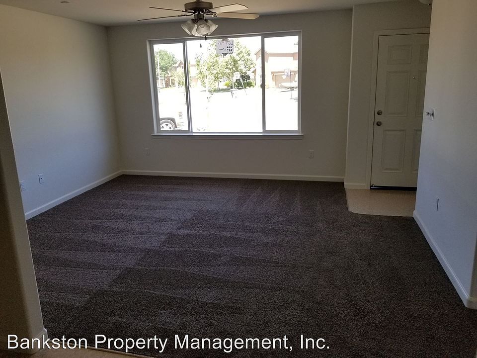 2nd image of 222 S Burrel Dr