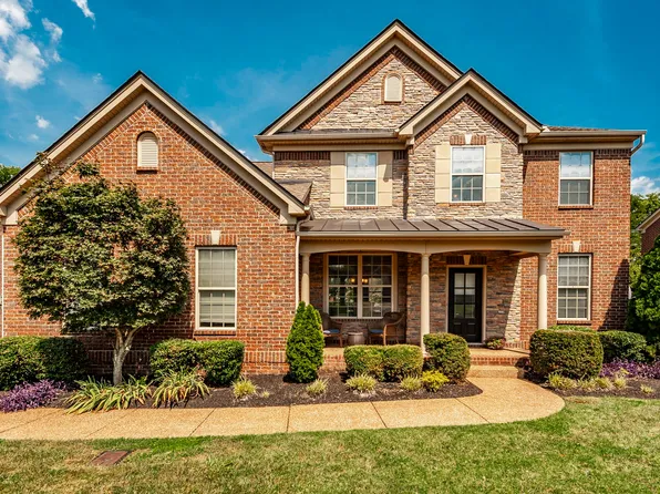 106 Houghland St, Gallatin, TN 37066