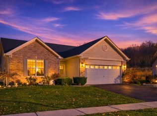 2260 Indigo Dr, Algonquin, IL 60102