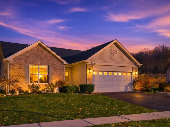 2260 Indigo Dr, Algonquin, IL 60102