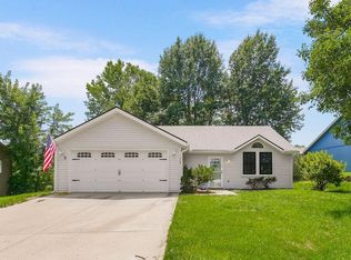 1120 Arrowhead Rdg, Independence, MO 64056