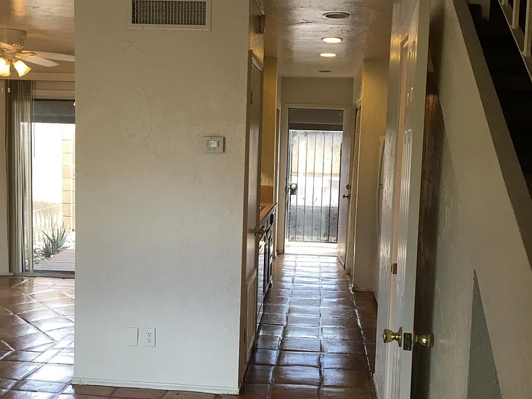 1692 W Village Way — Photo 22