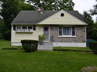 12 Belden Rd, Carmel, NY 10512