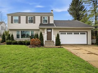 23250 Fairmount Blvd, Shaker Heights, OH 44122