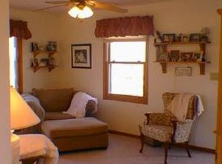 1308 Grandview Rd, Green Bay, WI 54311