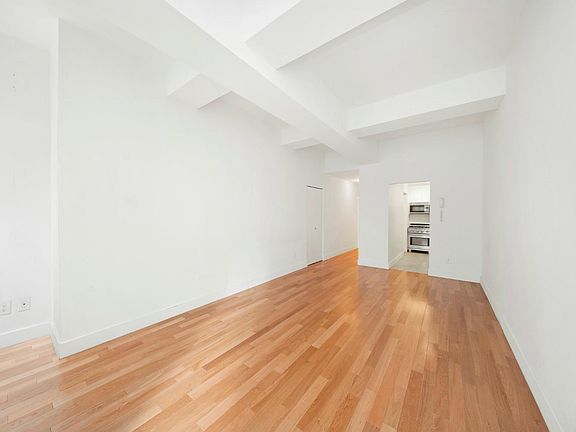 2nd image of 99 John St APT 911