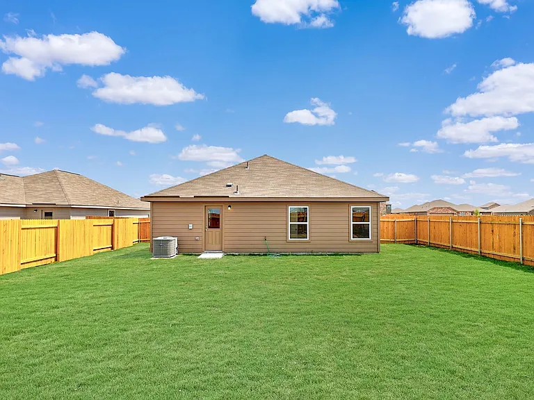 18525 Quiet Range Dr — Photo 18
