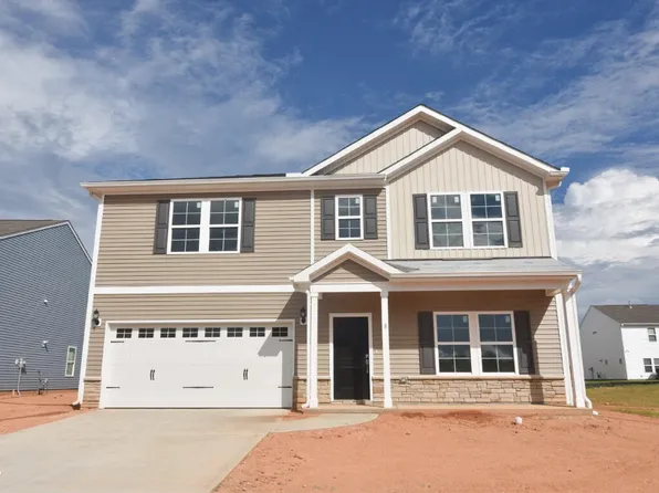 8 Silverbell Ct, Youngsville, NC 27596