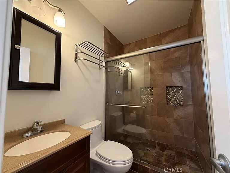 11267 Otsego St — Photo 7