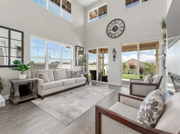 160 Lahai Ln, Kahului, HI 96732