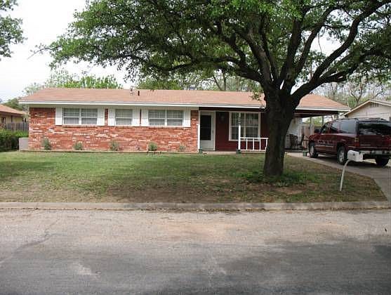 1st image of 249 N Oxford Dr