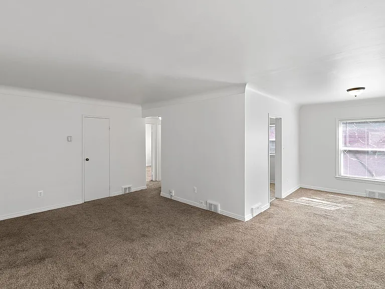 19274 Rockcastle St #19203 — Photo 10