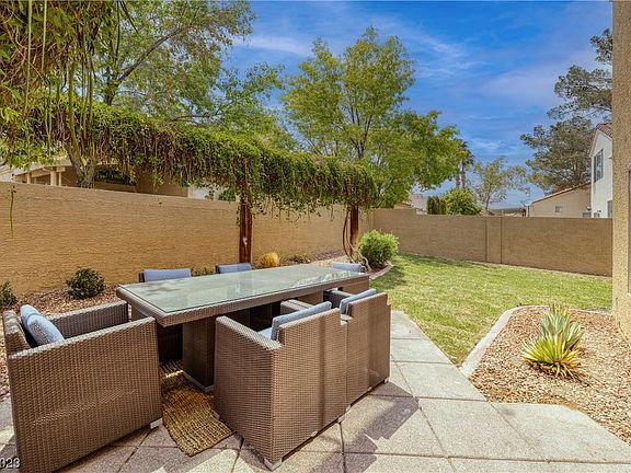 2nd image of 7925 Sierra Largo Dr