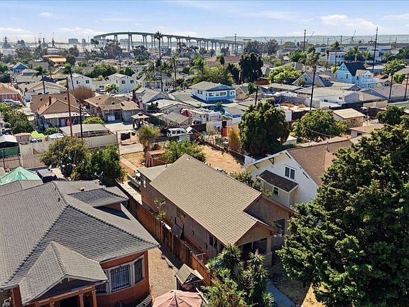 5th image of 2267 Harrison Ave