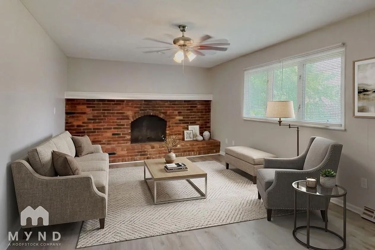 4 bed, 3.0 bath, 2244 sqft, $2,790 — Photo 3