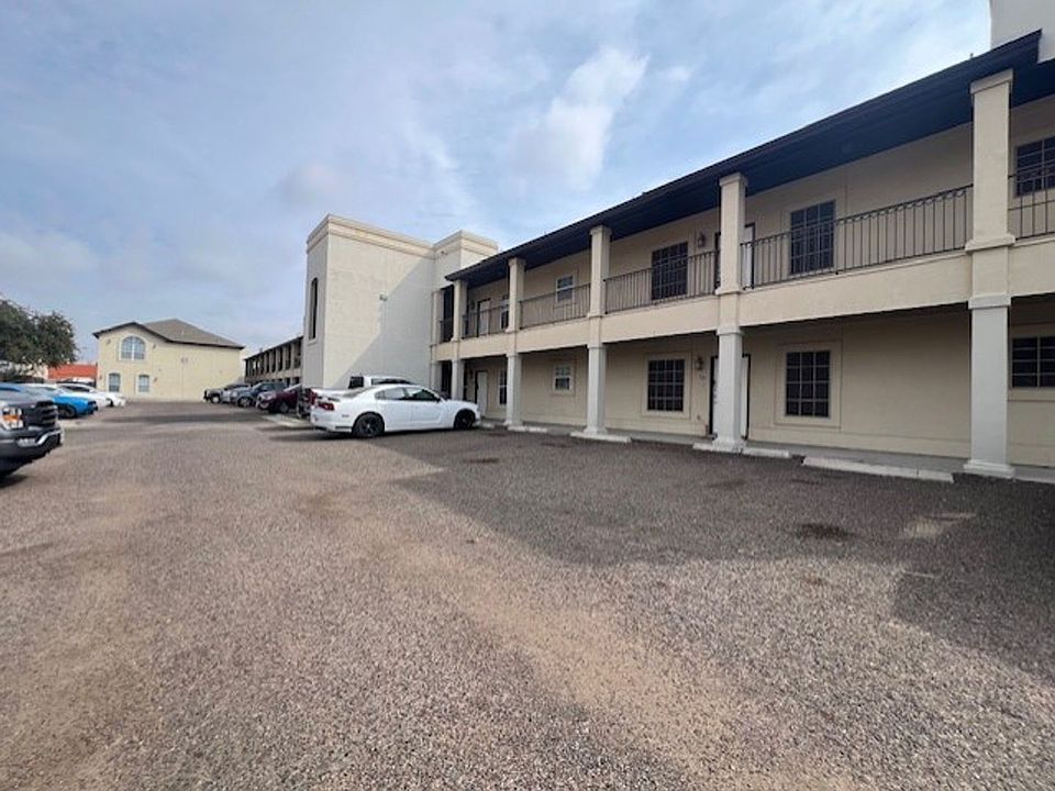 1st image of 710 Alta Vista Dr #A111