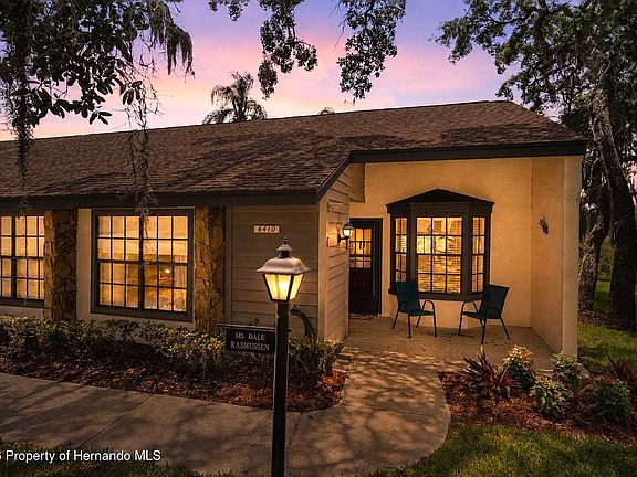 2nd image of 6410 Nature Preserve Ln