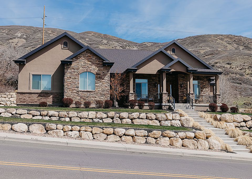 1st image of 137 Dry Canyon Dr #37