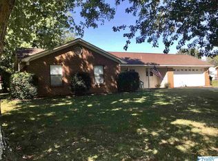 5005 Winchester Rd, New Market, AL 35761