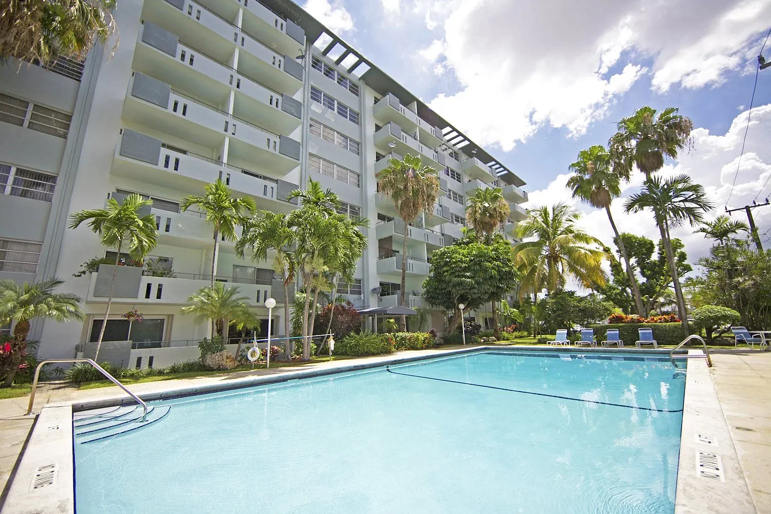 Les Monttellier Apartments — Photo 4