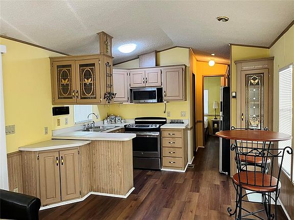 3rd image of 3000 CLARCONA ROAD #539