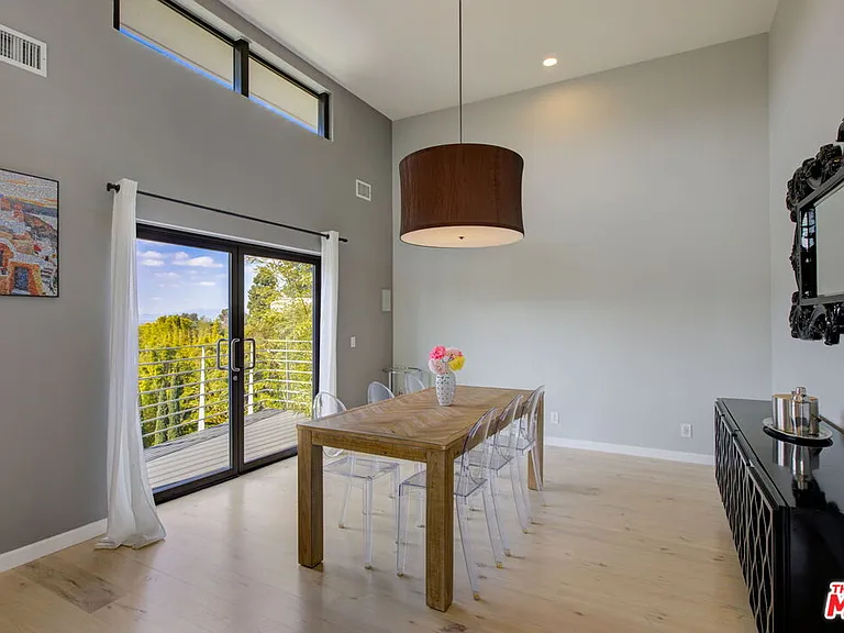 3223 Tareco Dr — Photo 15