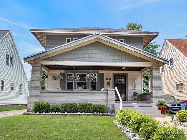 1921 Linden Ave SE, Grand Rapids, MI 49507