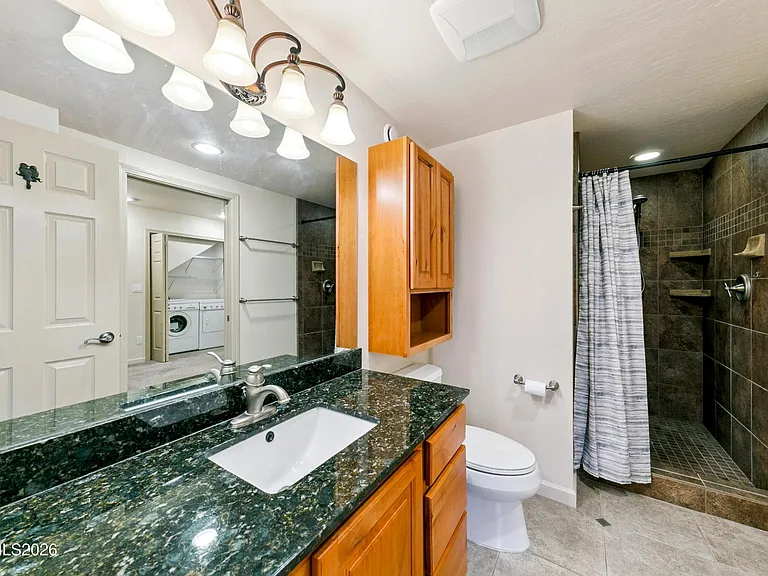 215 Clubhouse Cir — Photo 29