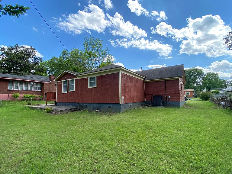 4628 Jonquil Ln — Photo 13
